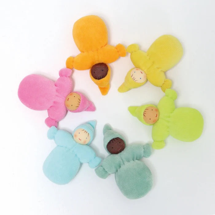 Grimms Pastell Taschenzwerge – Kleine Holzbewohner & Glücksbringer