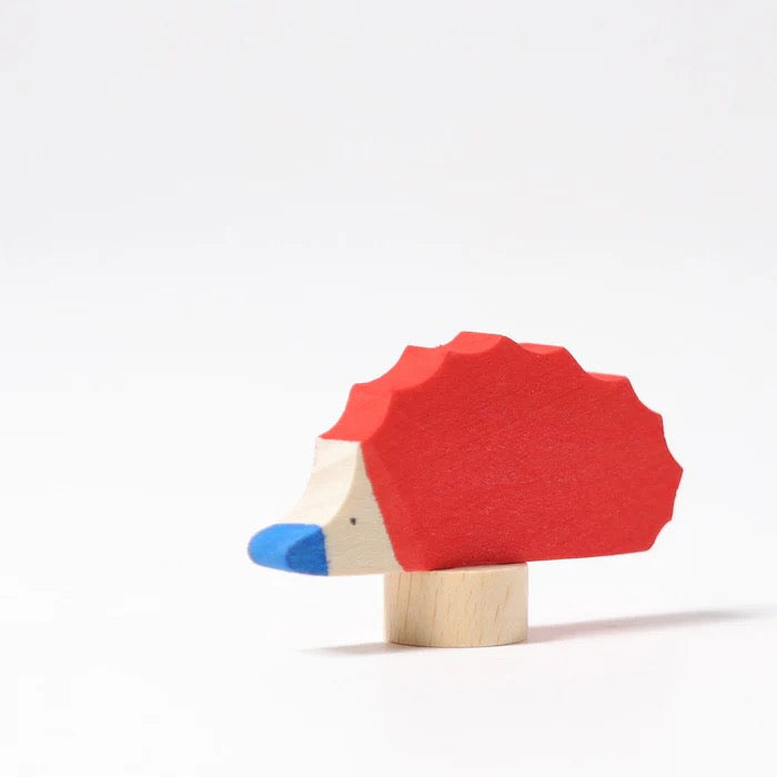 Grimms Steckfigur Igel – Handbemalt aus Lindenholz