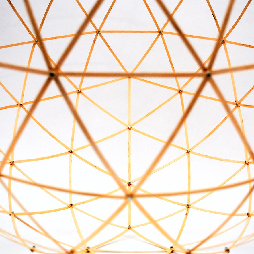 Kraul Exergia 6900 Geodätische Kugel Bausatz – Holzspielzeug