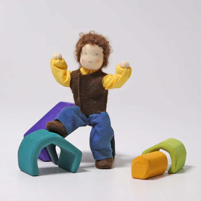 Grimms Biegepüppchen Herr Erle – Handgefertigte Waldorfpuppe