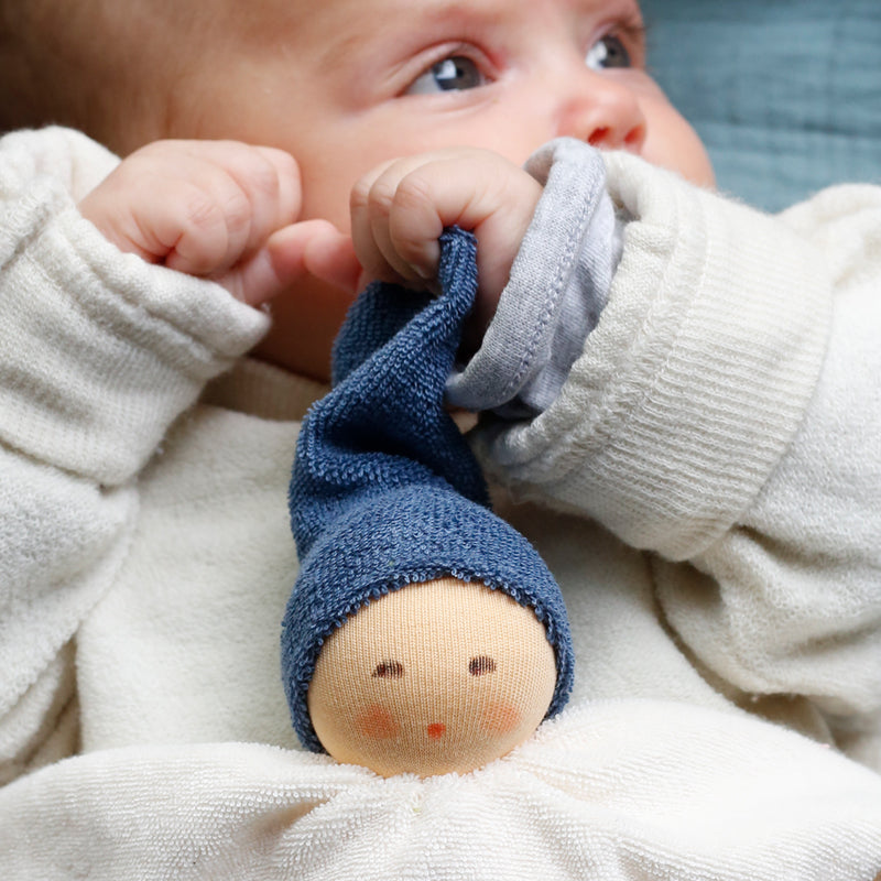 Nanchen Nuckel dunkelblau – Bio Schmusetuch & Baby Kuschelpuppe