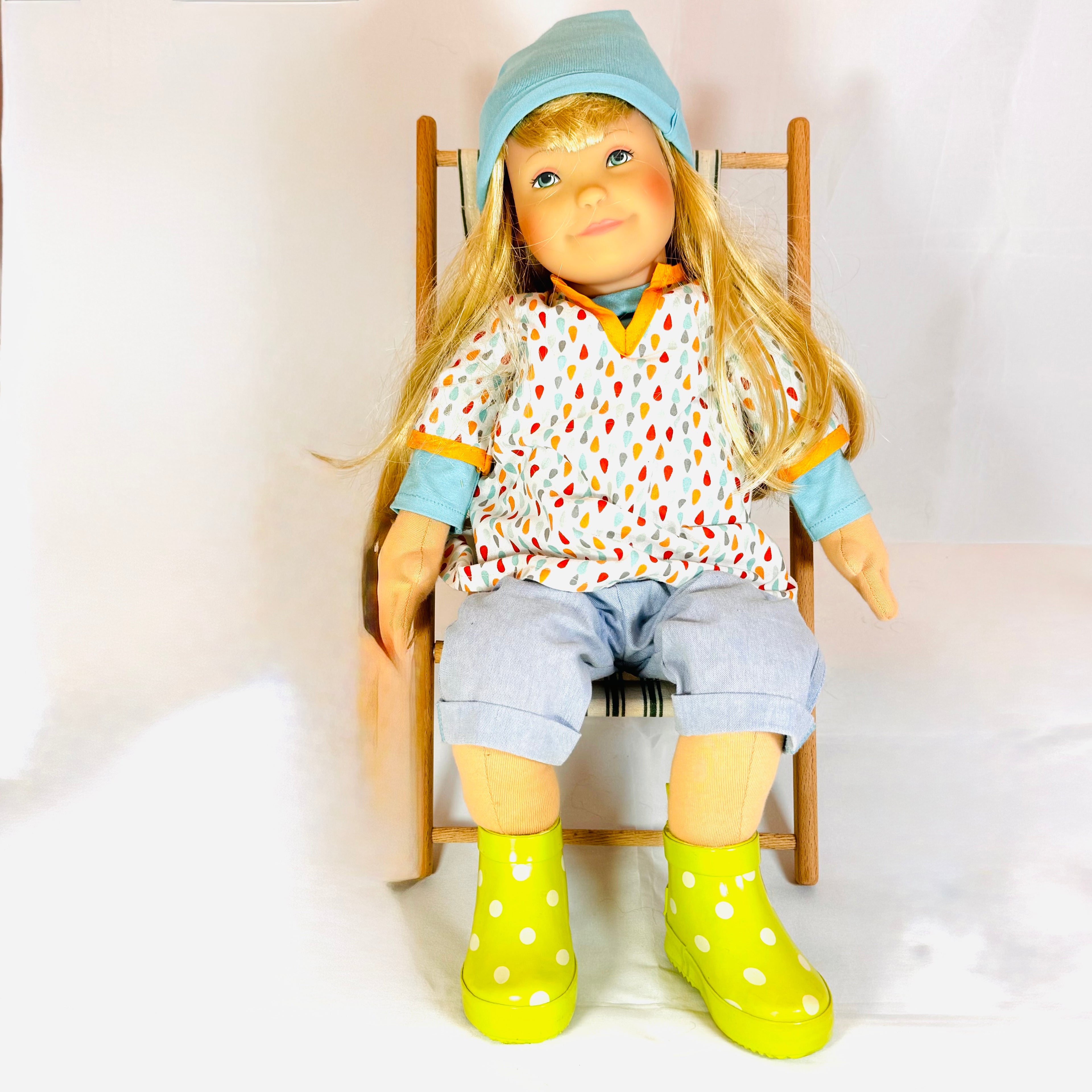 Käthe Kruse Stehpuppe »Lolle Magalie« – Handgemacht & Frecher Look