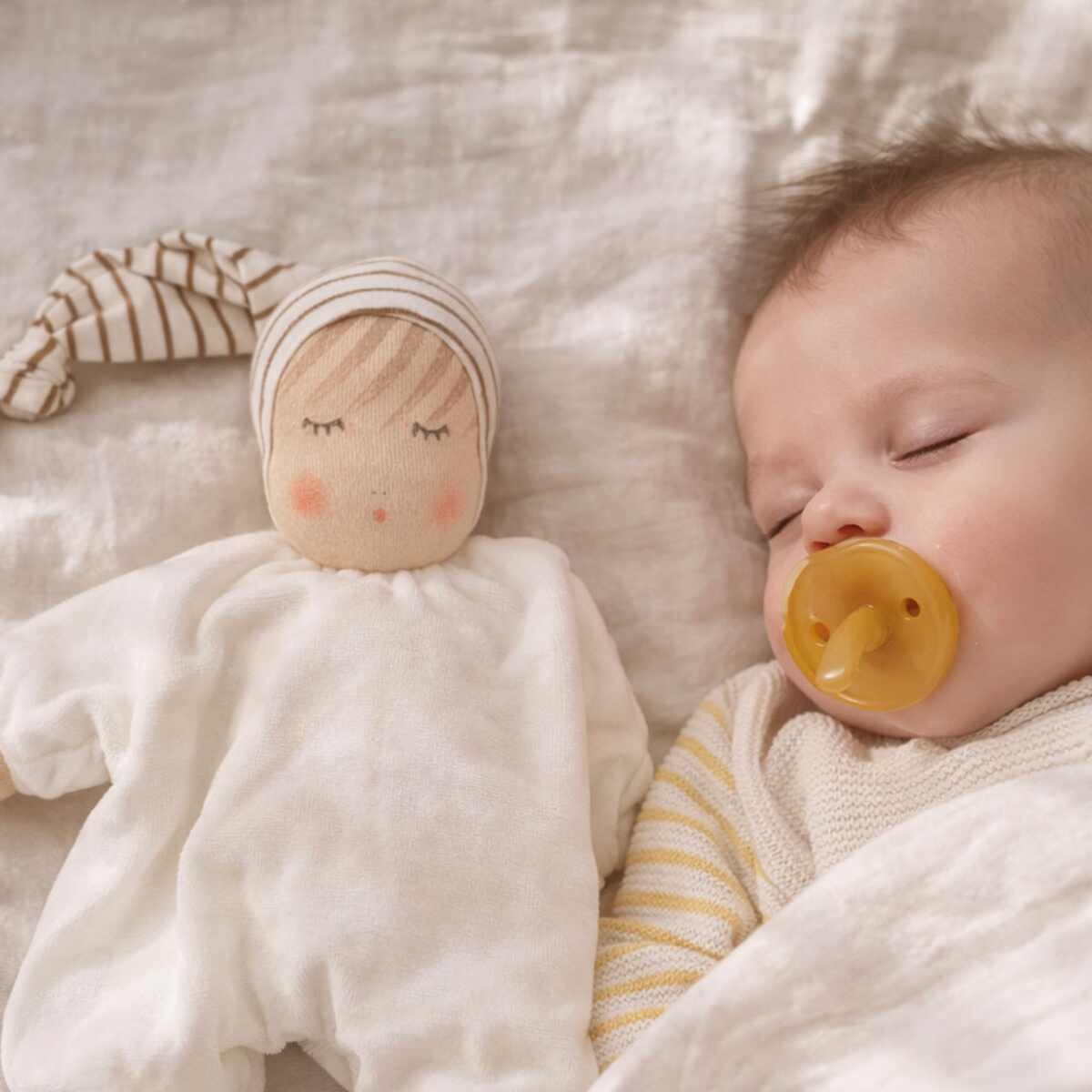Nanchen Natur Schlafpüppchen braun